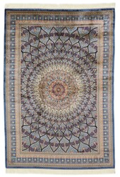 Ghom Silk Craft